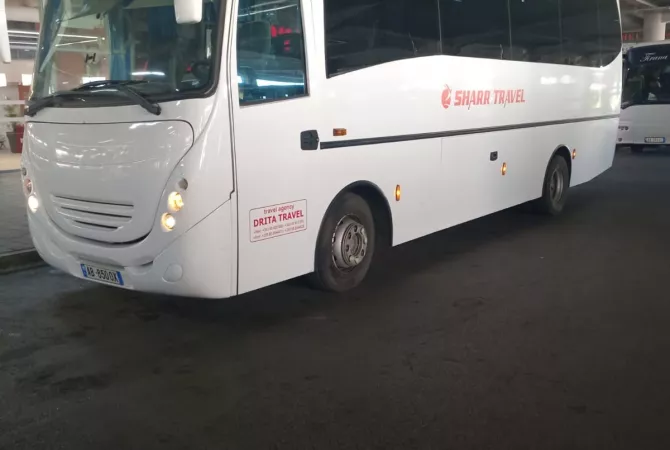 Cars for sale in Tirana, Mercedes-Benz, 2005 Diesel,Kambio Manual Payment 20,000  Euro.