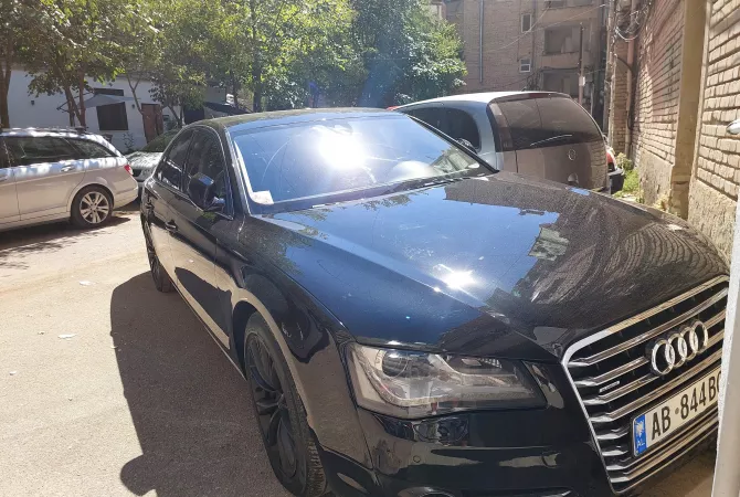 Cars for sale in Tirana - 1,300 Euro