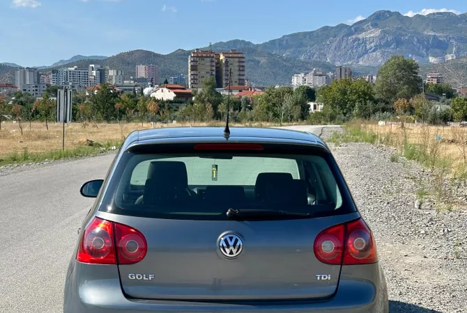 Cars for sale in Elbasan, Volkswagen, 2007 Diesel,Kambio Manual Payment 3,599  Euro.