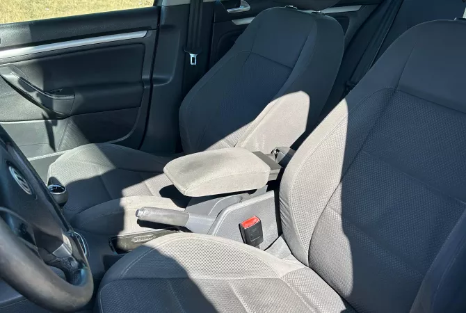 Cars for sale in Elbasan, Volkswagen, 2007 Diesel,Kambio Manual Payment 3,599  Euro.