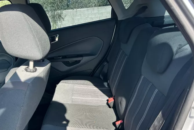 Cars for sale in Elbasan, Ford, 2010 Diesel,Kambio Manual Payment 3,599  Euro.