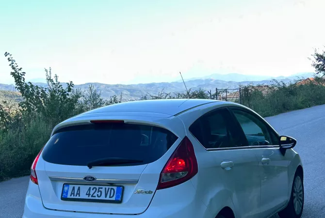 Cars for sale in Elbasan, Ford, 2010 gasoline-gas,Kambio Manual Payment 3,599  Euro.