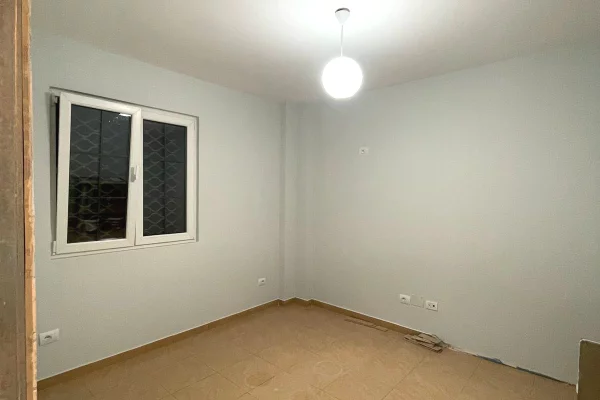 Shtepi ne shitje 1+1 ne Tirane - 8,700,000 Leke