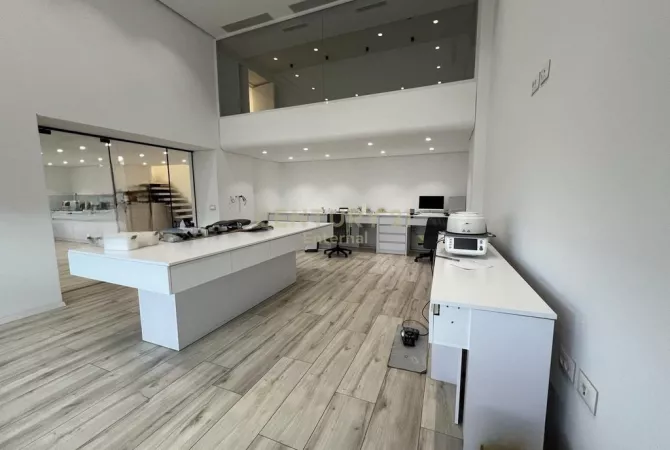 Ambient biznesi me qera 1+1 ne Tirane - 1,500 Euro