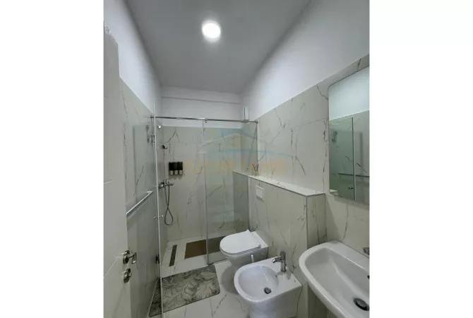 Shtepi me qera 2+1 ne Tirane - 600 Euro