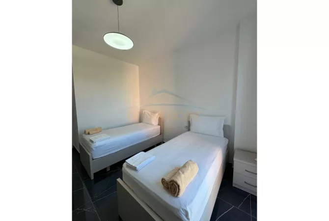 Shtepi me qera Apartament ne Tirane, 2+1, Mobilimi E mobiluar, Pagesa 600  Euro.