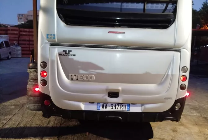 Cars for sale in Tirana, Iveco, 2005 Diesel,Kambio Manual Payment 14,000  Euro.