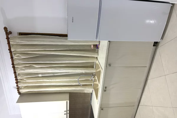 Shtepi me qera Apartament ne Tirane, 2+1, Mobilimi E mobiluar, Pagesa 45,000  Leke.