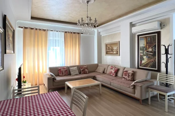 🔥  Jepet me qira 1+1 në rrugën Frosina Plaku te kompleksi Kontakt