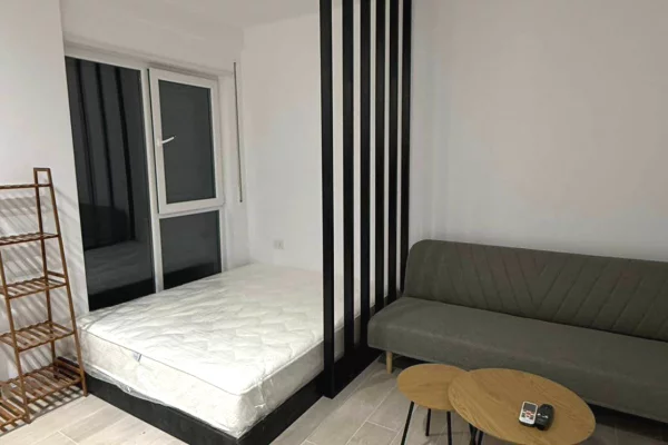 Shtepi me qera Garsoniere ne Tirane - 400 Euro