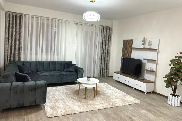 Casa in affitto 2+1 a Tirana - 800 Euro