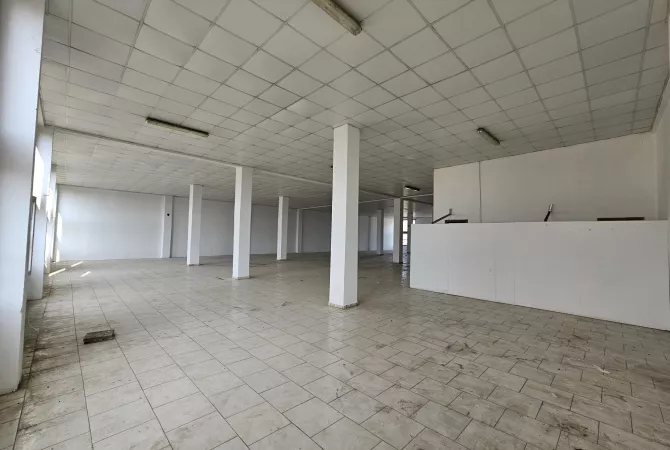 Ambient biznesi me qera 1+1 ne Tirane - 8,400 Euro