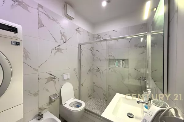 Shtepi me qera Garsoniere ne Tirane - 320 Euro