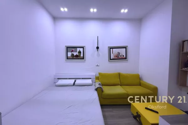 Shtepi me qera Garsoniere ne Tirane - 320 Euro