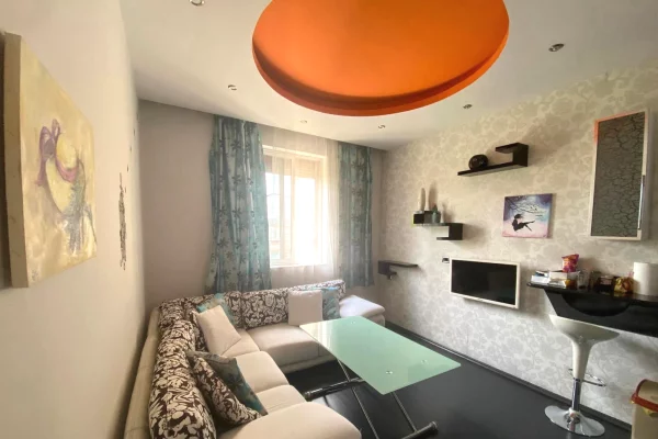 Shtepi me qera 1+1 ne Tirane - 499 Euro