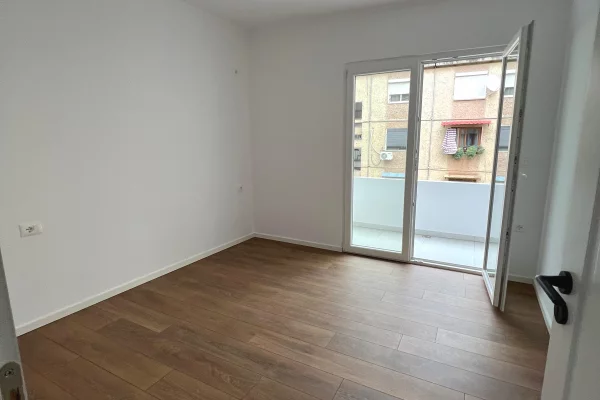 Shtepi ne shitje 1+1 ne Tirane - 95,000 Euro