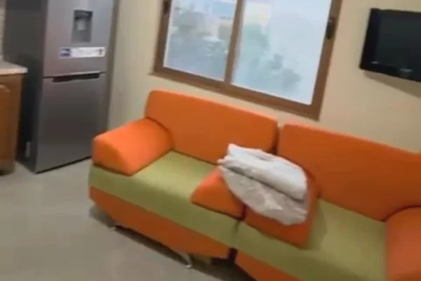 Shtepi me qera 2+1 ne Tirane - 400 Euro