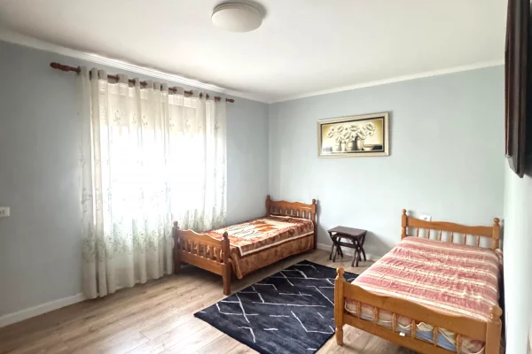 Shtepi ne shitje 2+1 ne Tirane - 128,000 Euro