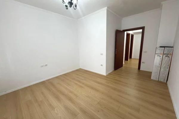 Shtepi ne shitje 1+1 ne Tirane - 91,000 Euro