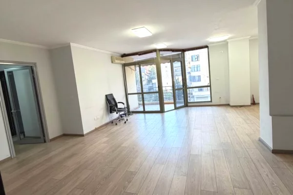 Shtepi ne shitje 2+1 ne Tirane - 258,000 Euro
