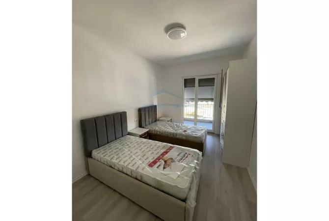 Shtepi me qera Apartament ne Tirane, 2+1, Mobilimi E mobiluar, Pagesa 440  Euro.