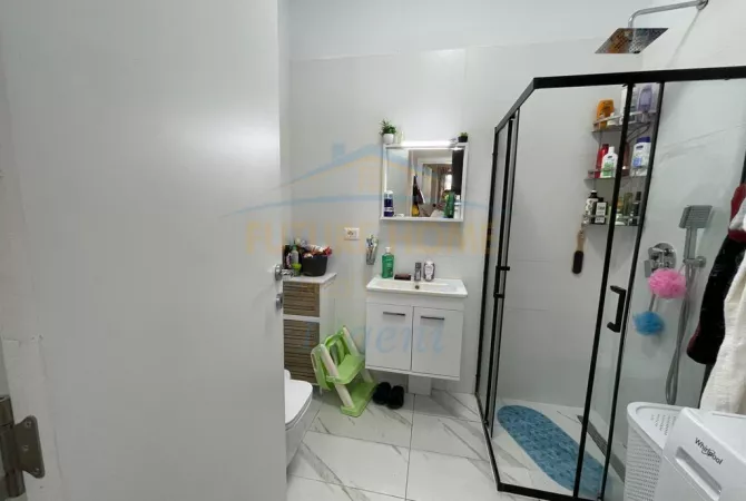 Shtepi me qera Apartament ne Tirane, 1+1, Mobilimi E mobiluar, Pagesa 800  Euro.
