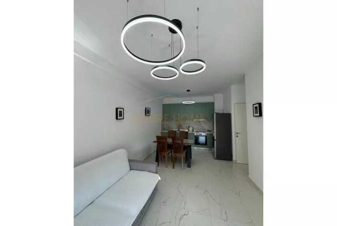Shtepi me qera 2+1 ne Tirane - 600 Euro