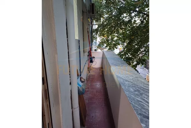 Shtepi me qera Apartament ne Tirane, 2+1, Mobilimi E mobiluar, Pagesa 650  Euro.