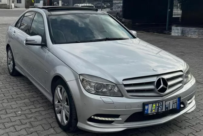 Cars for sale in Tirana - 9,200 Euro