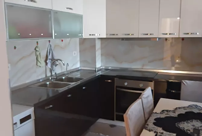 House for Rent 2+1 in Durres - 40,000 Leke