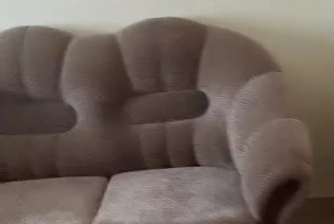 Shtepi me qera Shtepi Private ne Tirane, 1+1, Mobilimi E mobiluar, Pagesa 40,000  Leke.