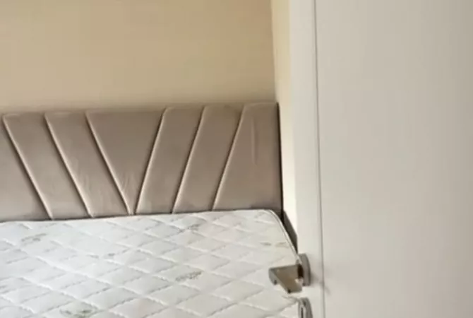 Shtepi me qera Apartament ne Tirane, 2+1, Mobilimi E mobiluar, Pagesa 55,000  Leke.