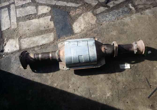 Ofroj te gjitha llojet e pjeseve per Mercedes Benz CLK W208 dhe C class W203