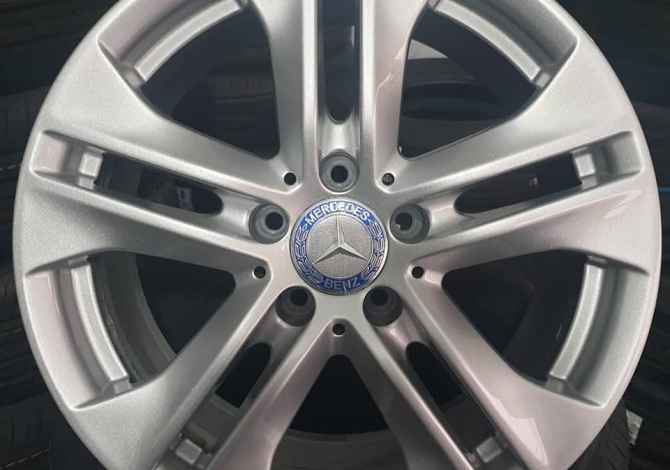 SHITEN disqe per makina modele te ndryshme te gjitha setet e disqeve jane te rregull nuk kane a