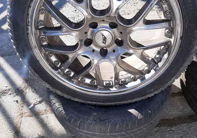 Shiten disqe 245/45 R 18 per audi volswagen ose nderrohen me disqe benci
