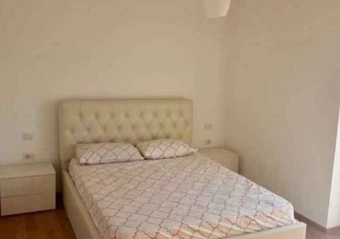 Shtepi me qera 2+1 ne Tirane - 400 Euro