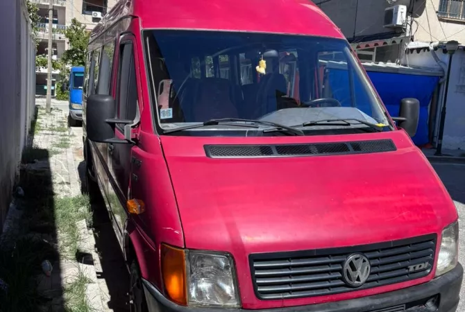 Makina ne shitje ne Tirane - 8,600 Euro