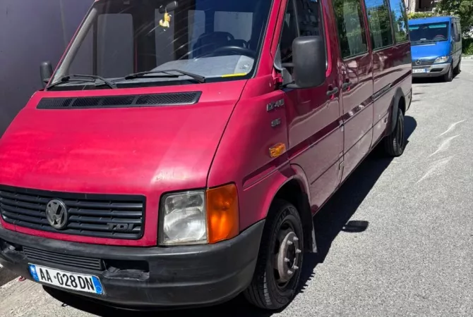 Makina ne shitje ne Tirane - 8,600 Euro