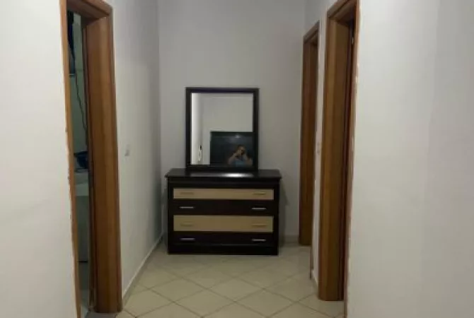 Shtepi me qera 2+1 ne Tirane - 500 Euro