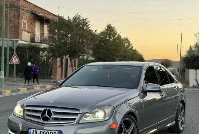 Cars for sale in Elbasan - 8,700 Euro