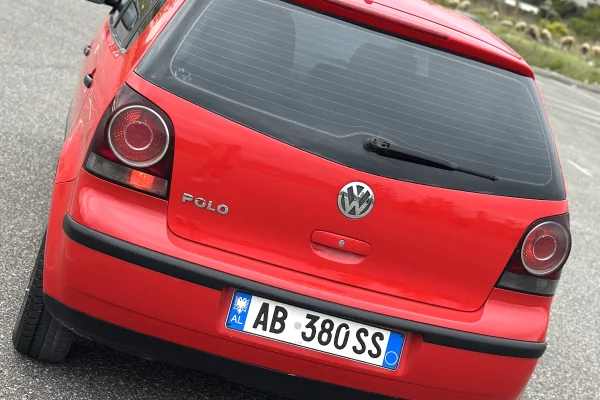 Makina ne shitje ne Elbasan - 2,900 Euro