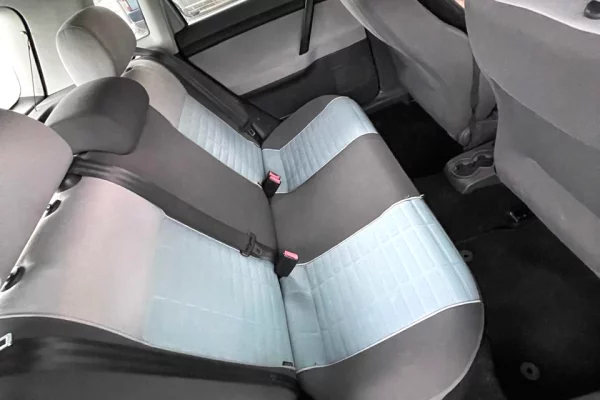 Makina ne shitje ne Elbasan, Volkswagen, 2009 Diesel,Kambio Manual Pagesa 3,500  Euro.