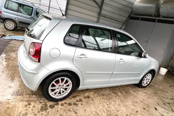 Makina ne shitje ne Elbasan - 3,500 Euro