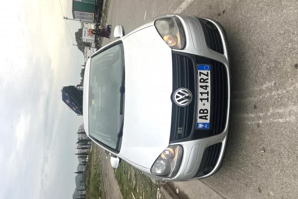 Cars for sale in Tirana - 4,800 Euro