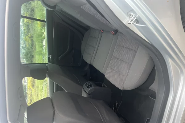 Cars for sale in Tirana, Volkswagen, 2007 Benzine,Kambio Automatik Payment 4,800  Euro.