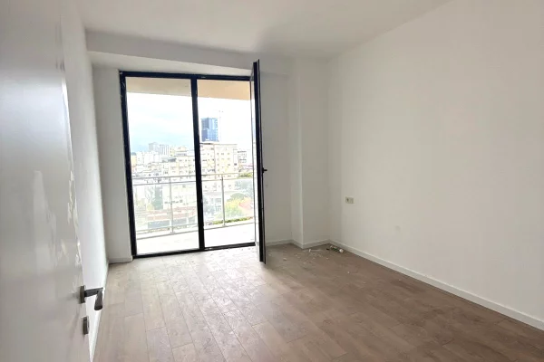 Business Property for Rent 1+1 in Tirana - 550 Euro
