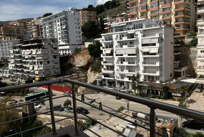 Shtepi me qera 1+1 ne Sarande - 280 Euro