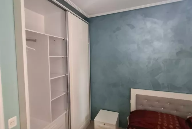 Shtepi me qera 2+1 ne Tirane - 500 Euro