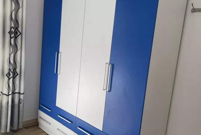 Shtepi ne shitje Apartament ne Tirane, 3+1, Mobilimi E mobiluar, Pagesa 295,000  Euro.