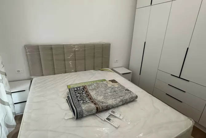 Shtepi me qera 1+1 ne Tirane - 450 Euro
